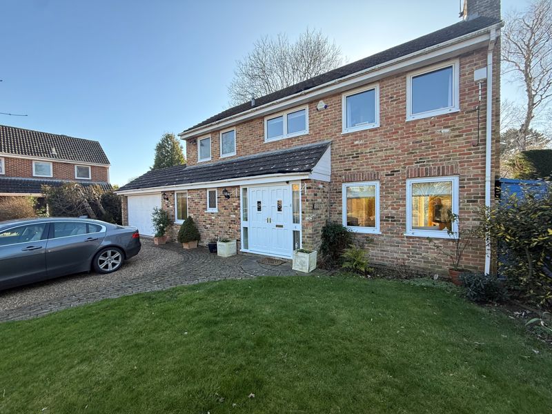 Frobisher Close